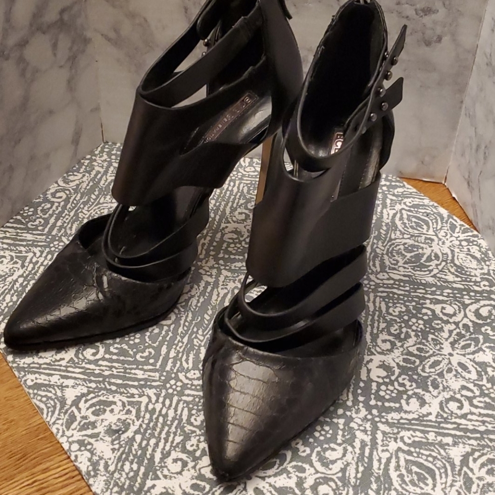 Bcbg generation  black leather stilettos